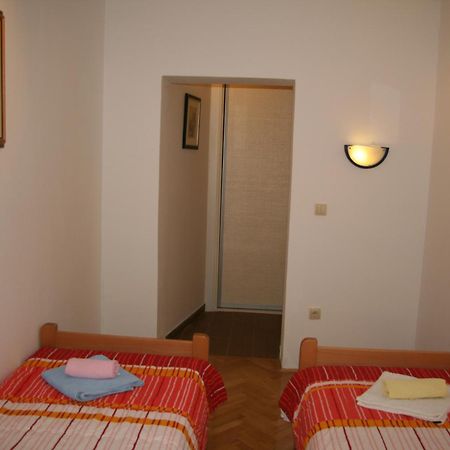 Apartments Karabaic Krk Veglia Exterior foto