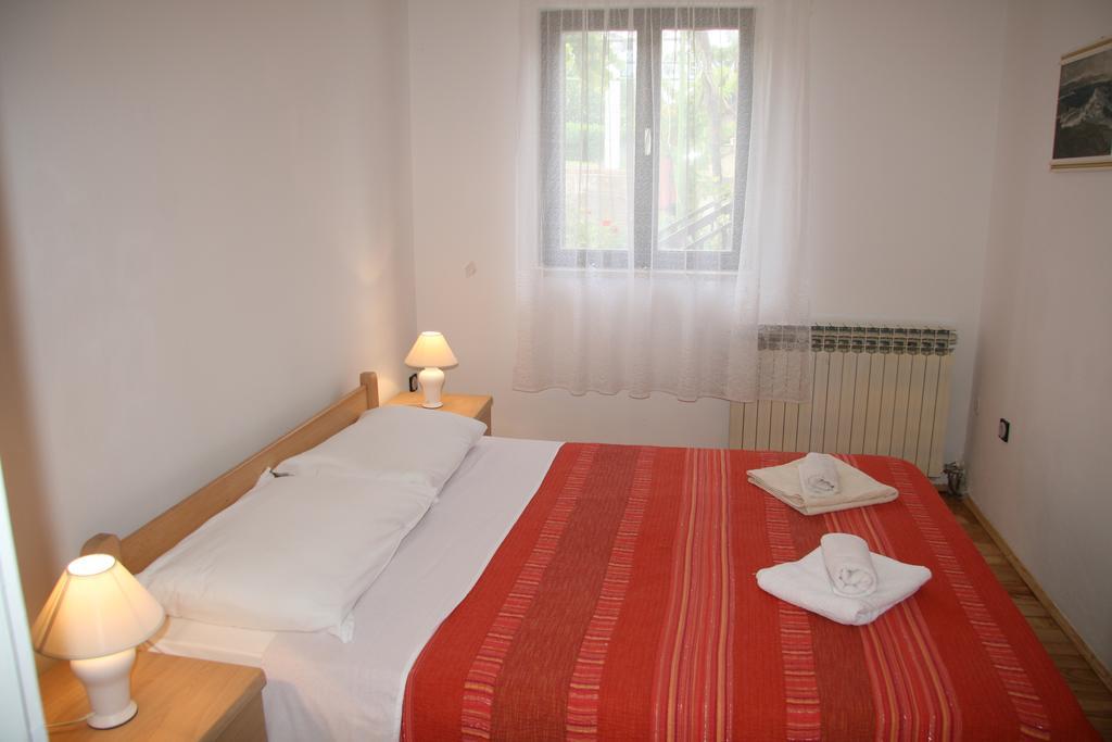 Apartments Karabaic Krk Veglia Exterior foto