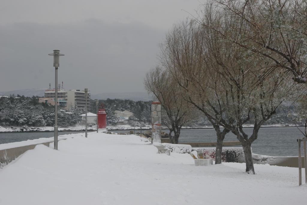 Apartments Karabaic Krk Veglia Exterior foto