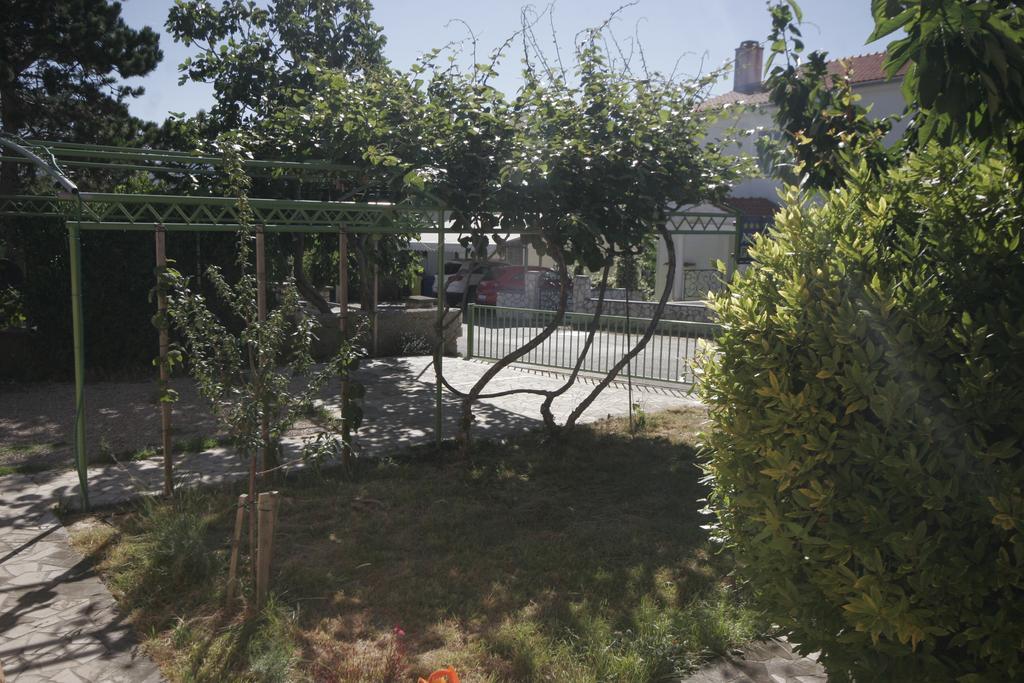 Apartments Karabaic Krk Veglia Exterior foto