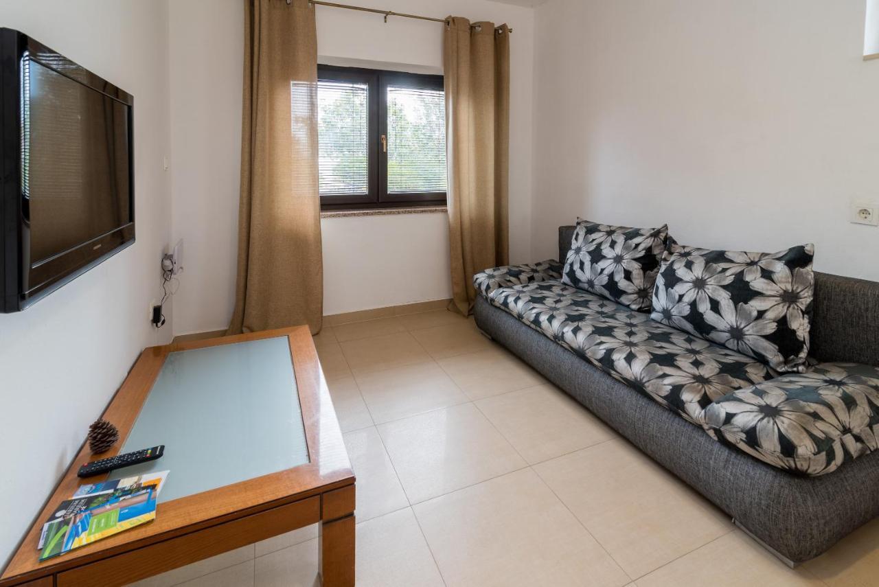 Apartments Karabaic Krk Veglia Exterior foto